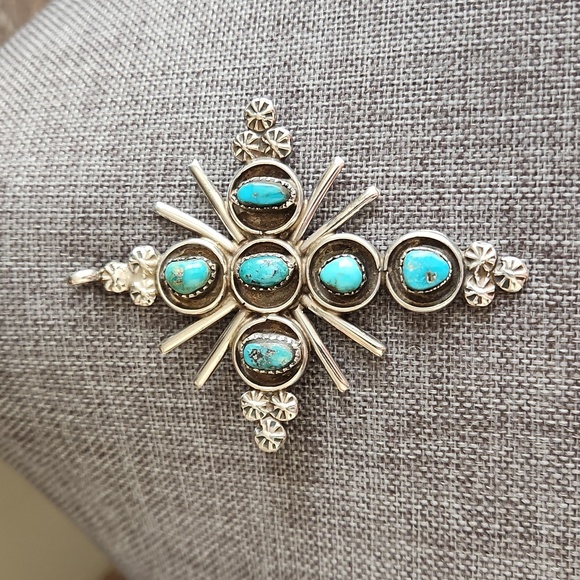 Stunning Native American Navajo Vintage Turquoise and Sterling Cross Pendant ✝️ - Picture 11 of 11
